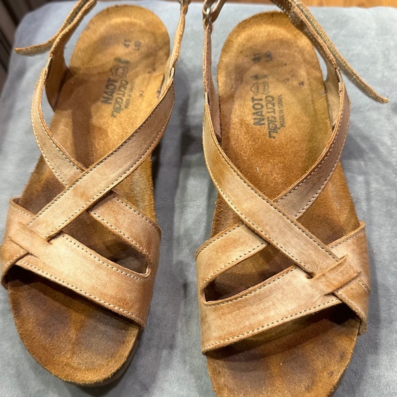 Naot Shoes - Naot Sandal, size 41, tan